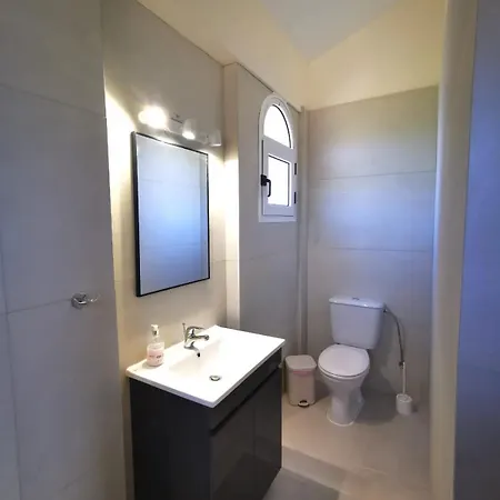 Villa Beachfront Thomas 5 *