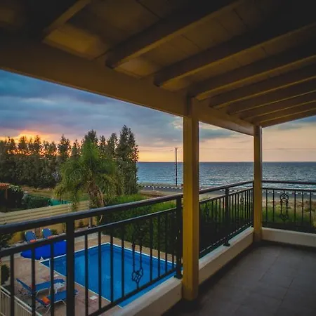 Beachfront Thomas 5 Argaka