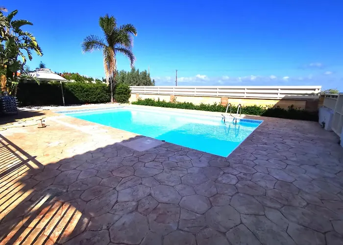 Beachfront Thomas 5 アルガカ